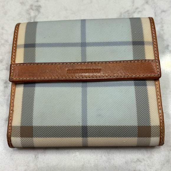 Burberry Canvas Plaid Nova Check Light Blue Compact Fold Wallet - Picture 1 of 10
